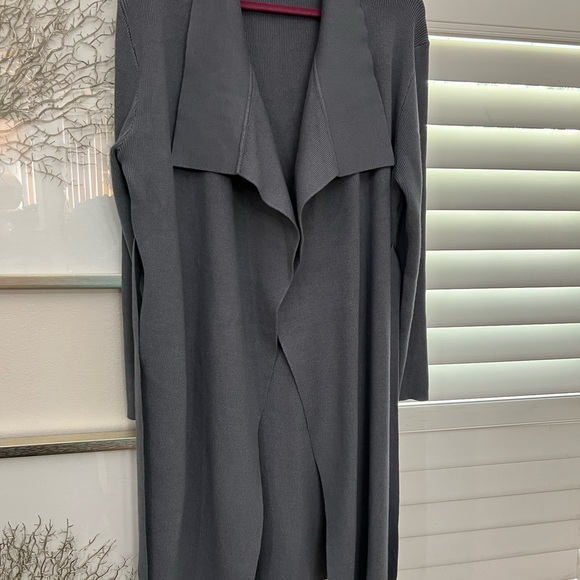 Dark Grey long cardigan sweater with attached belt. XL. - Picture 4 of 6